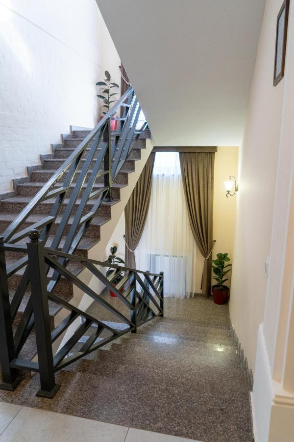 Nest Inn Ташкент Экстерьер фото