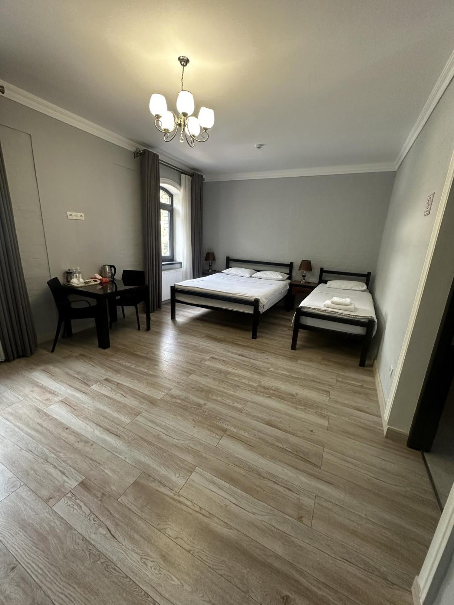 Nest Inn Ташкент Экстерьер фото